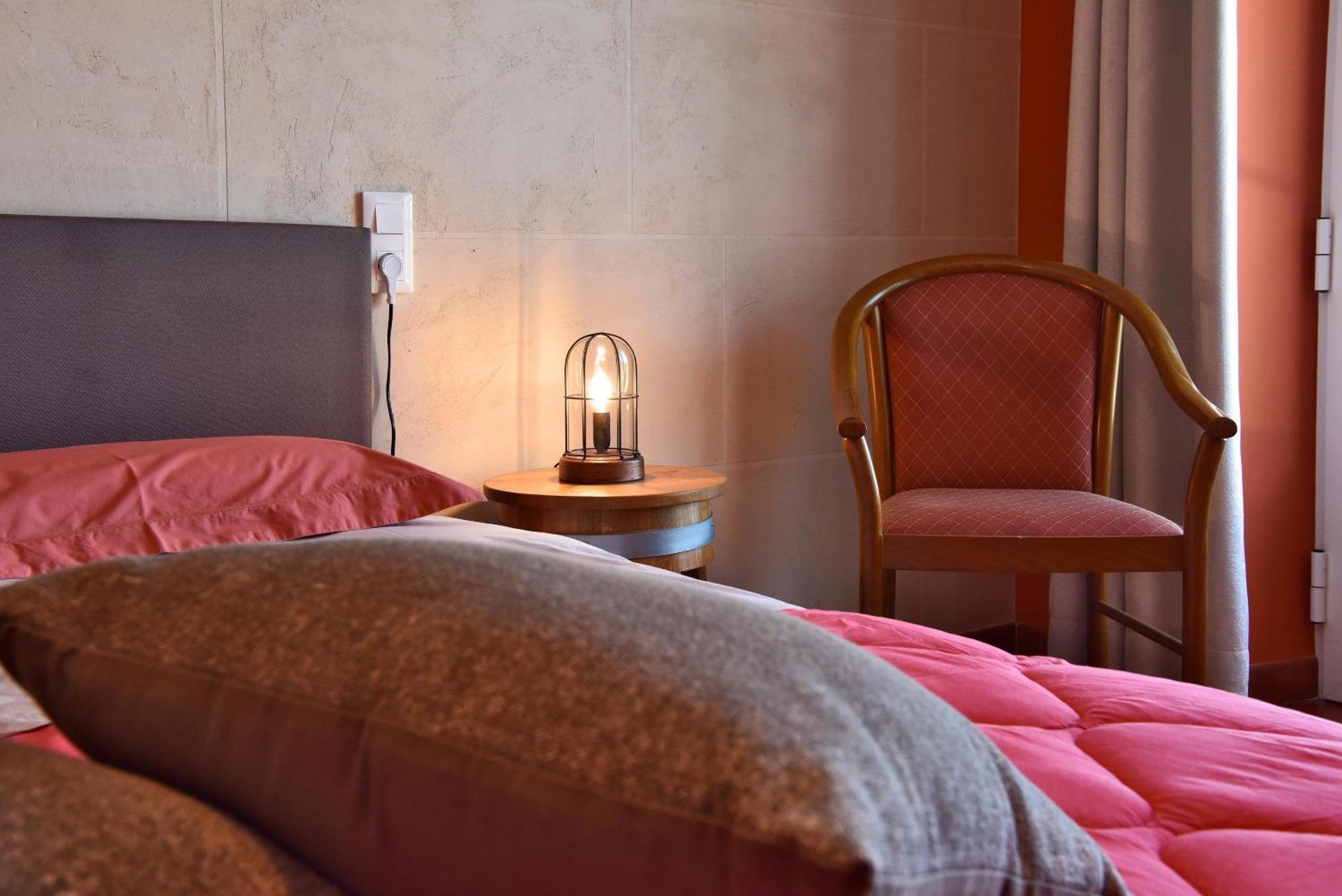 Bed and Breakfast Domaine D' Arcalis Archiac Экстерьер фото
